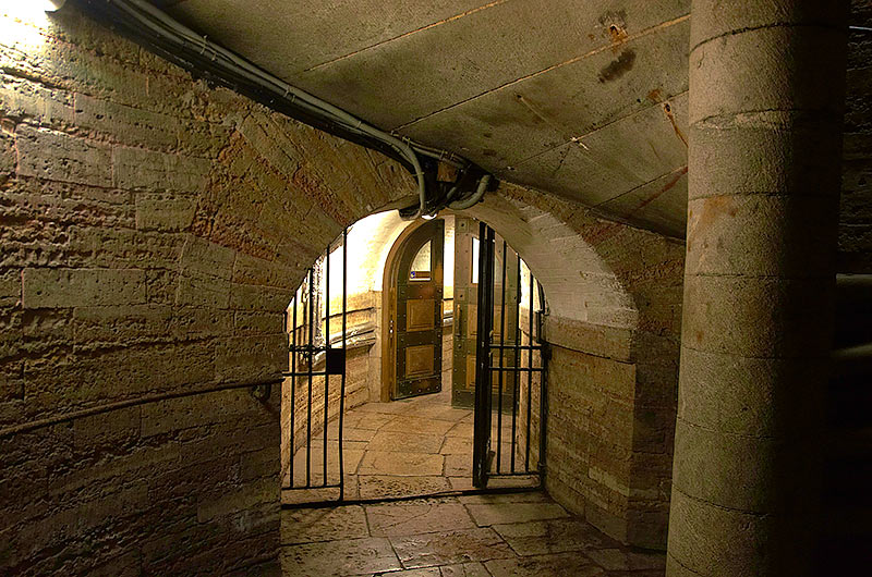 Подземелья Исаакиевского собора