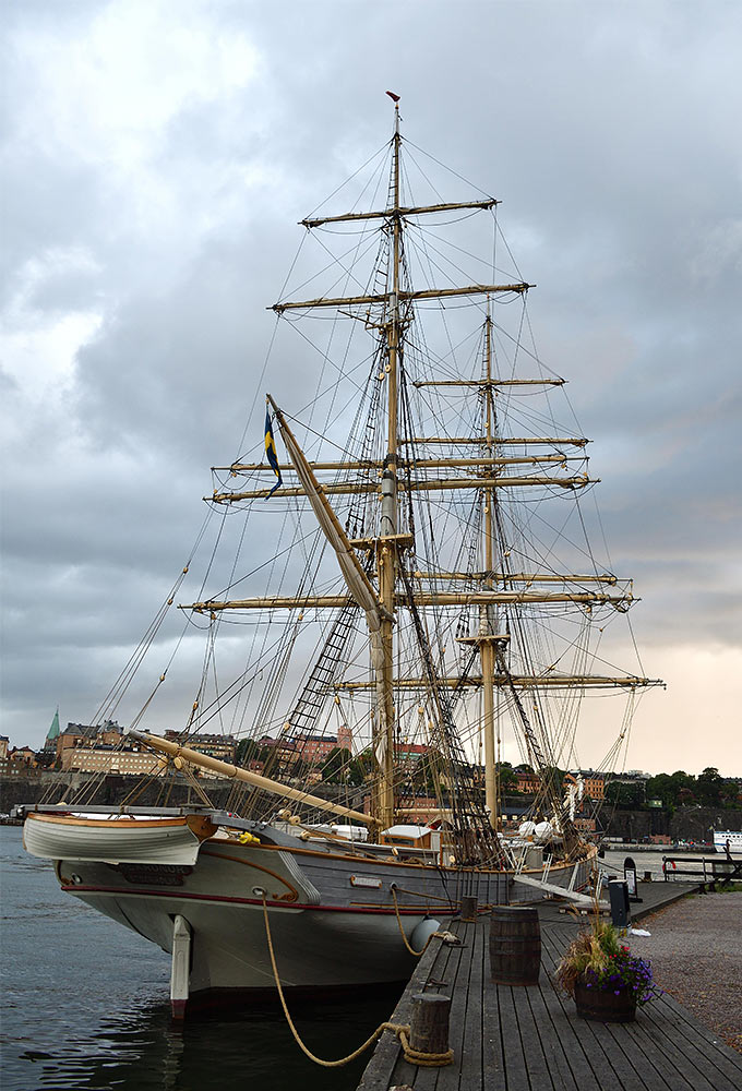 Стокгольм: город и корабли